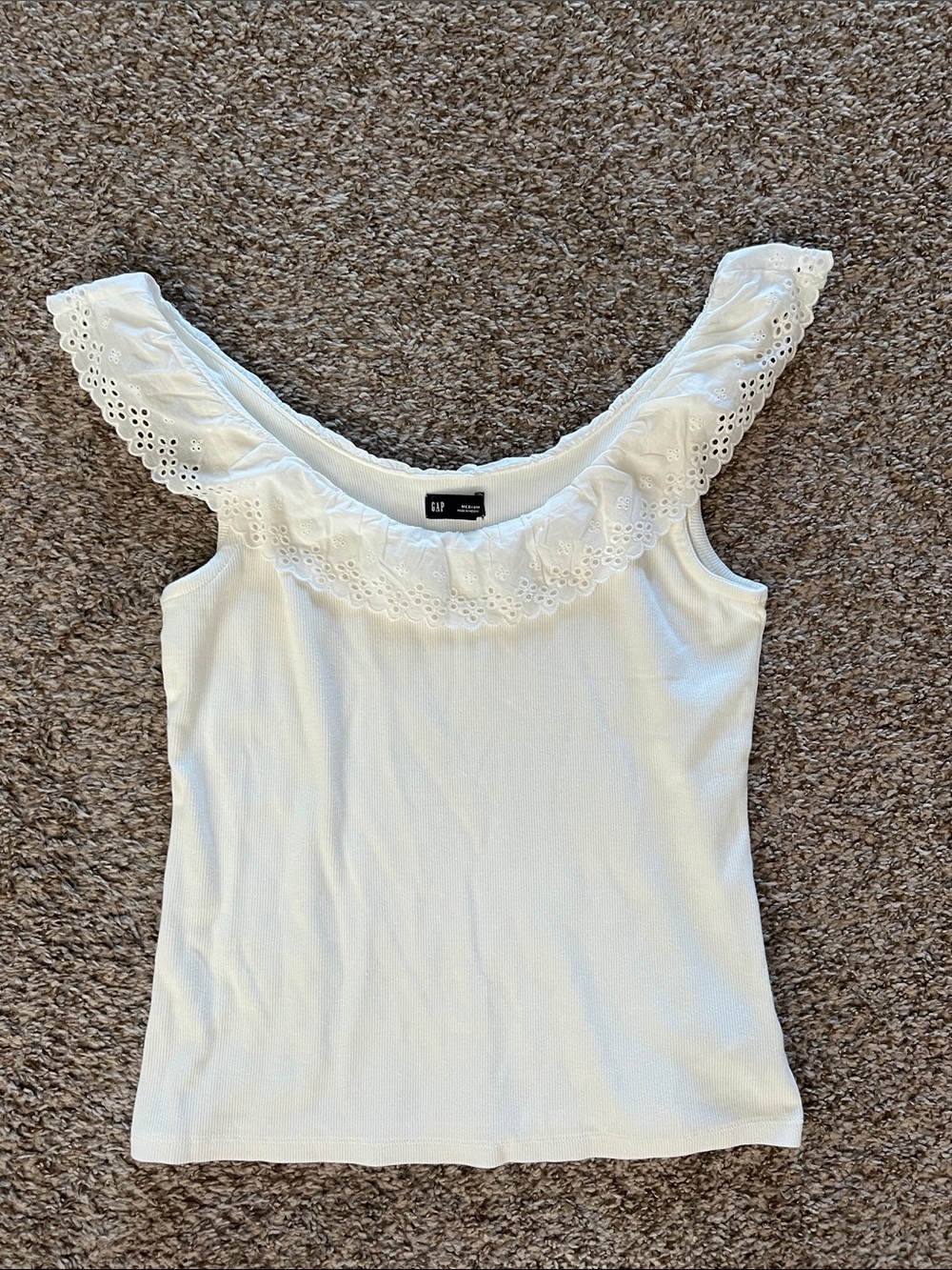 GAP White Eyelet Ruffle Off-Shoulder Tank